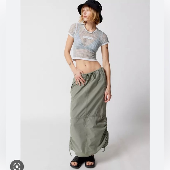 Urban Outfitters Cargo Toggle Maxi Army Green skirt - Picture 3 of 5